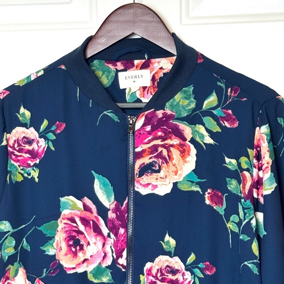 Everly Floral Bomber Jacket, EUC, Lined, Size Medium - Picture 2 of 8